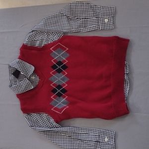Van Heusen boys dress shirt/sweater set. NO pants. EXCELLENT condition. Size 7